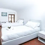 Apartment Fiorentini Charme